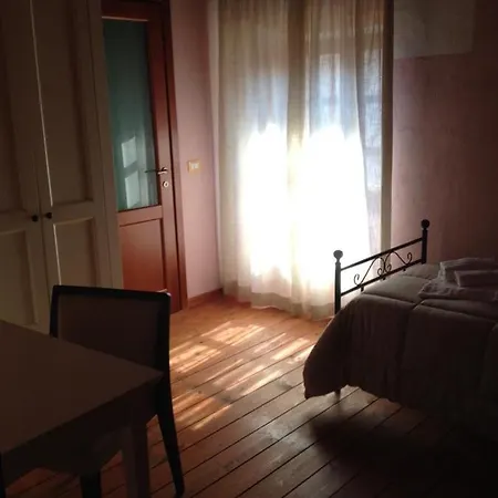 Nocleg ze śniadaniem La Casa Del Borgo Ittireddu